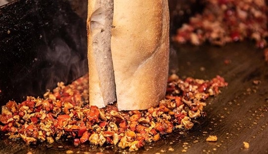 Türkiye’de En Lezzetli Sokak Yemekleri Nerelerde Bulunur?