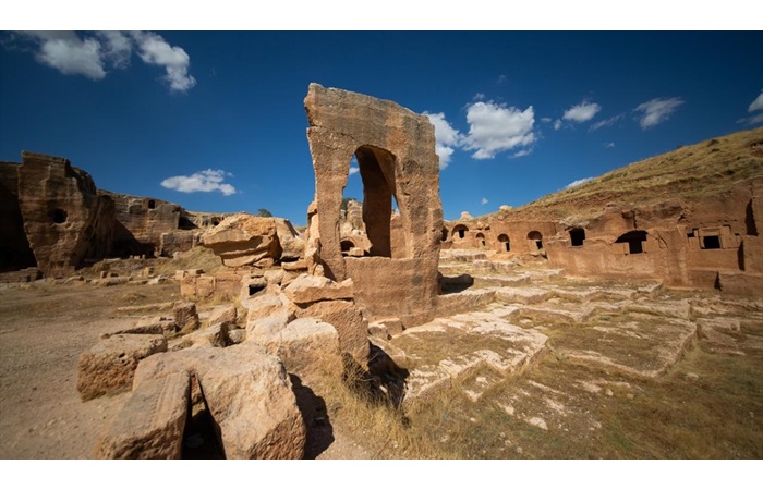 Dara Antik Kenti Gezi Rehberi: Görülmesi Gereken Yapılar